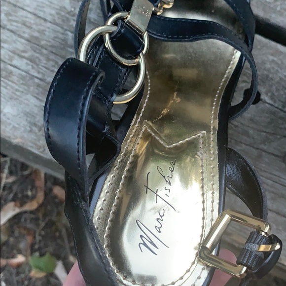 Black and Gold Wedges - Picture 6 of 7